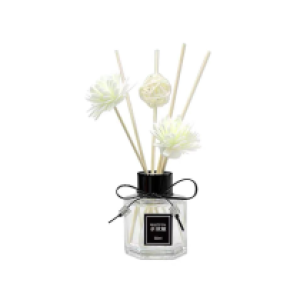 Aroma Diffuser With Bamboo Sticks Mounted A817 - ទឹកខ្លិនក្រអូបមានឈើដោត A817